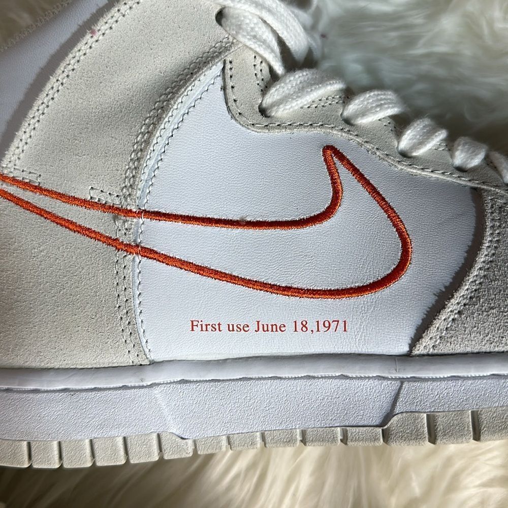 Nike Dunk High SE - White/Orange - Picture 7 of 9